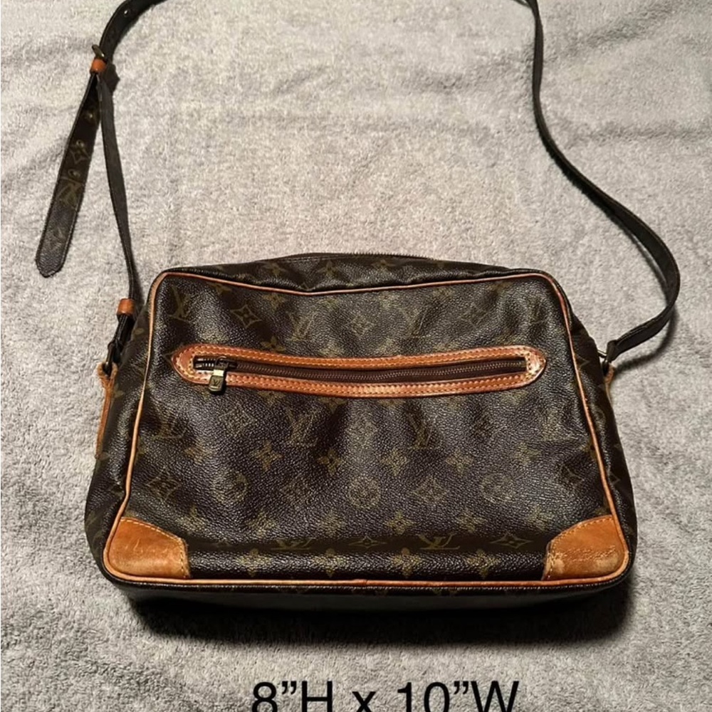 Louis Vuitton Monogram Brown Messenger Bag